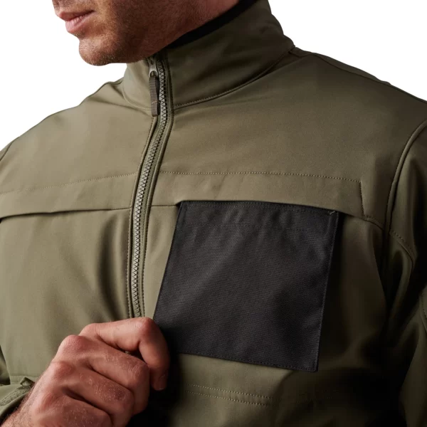 Демісезонна тактична куртка Chameleon softshell Jacket від 5.11 Tactical, колір - Олива (детальне фото)