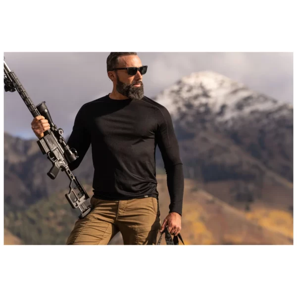 Термореглан Tropos long sleeve від 5.11 Tactical, колір - Чорний (фото спереду)